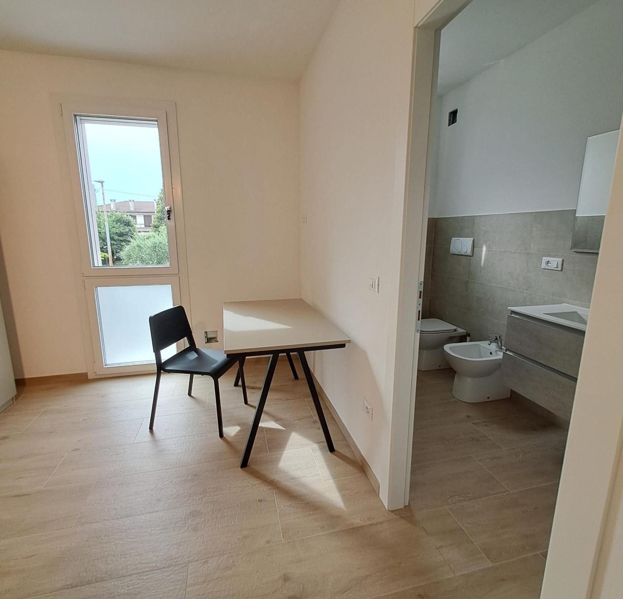 Garibaldi 16 Room Legnaro Kültér fotó